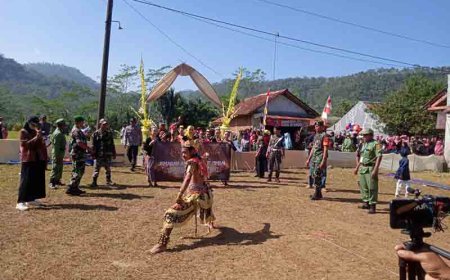 Tradisi lokal yang masih di lestarikan sampai sekarang 