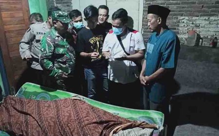 Babinsa Bantu Evakuasi Korban Gantung Diri 
