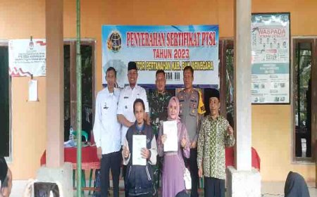 Danramil Menghadiri Penyerahan Sertifikat Tanah Tahap 1 Tahun 2023