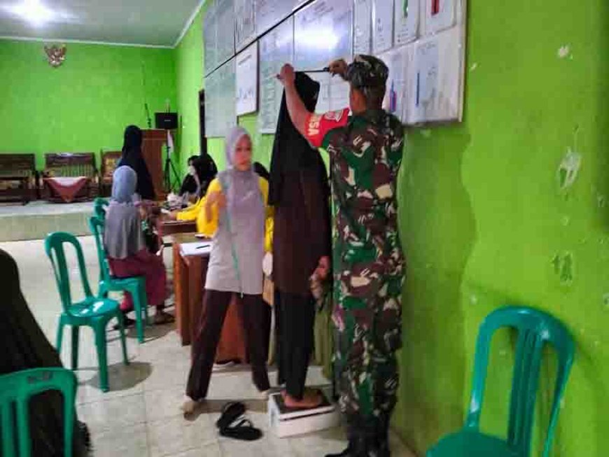 Babinsa Aktif melaksanakan Pendampingan Posyandu Lansia 