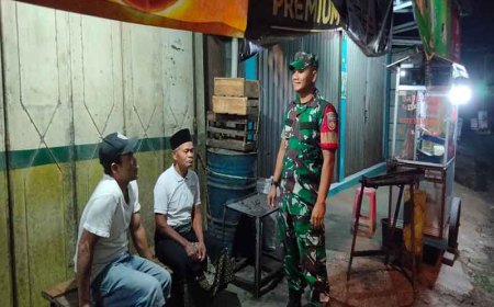 Babinsa Aktif Melaksanakan Patroli Malam Hari 