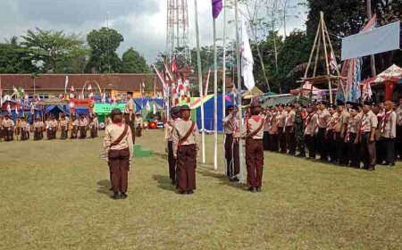 Babinsa Hadiri Pembukaan Jambore Pramuka di Kecamatan Punggelan 