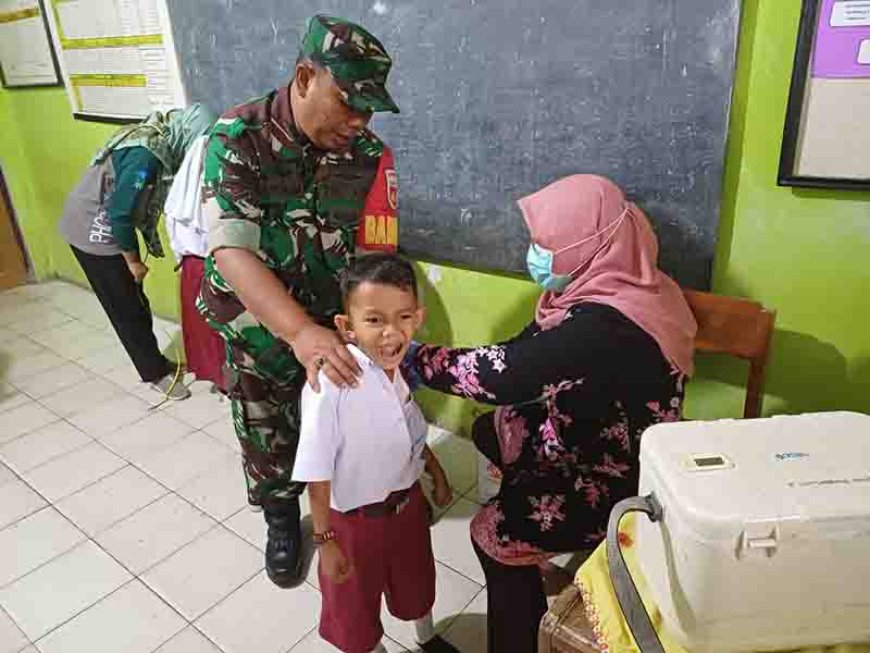 Babinsa Aktif Dampingi Kegiatan BIAS di Sekolah Dasar 