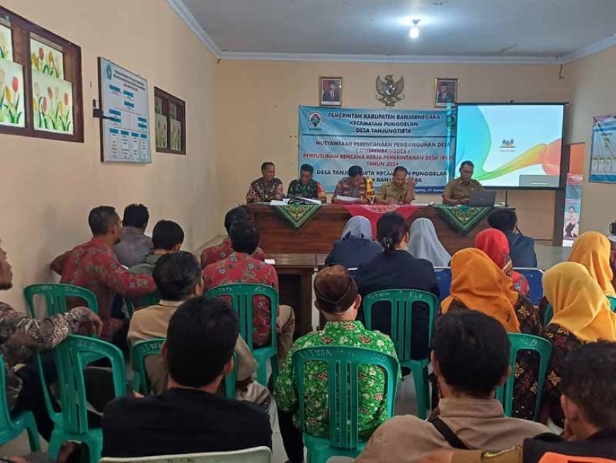 Babinsa Hadiri Rapat Musdes dalam Rangka Rencana Kerja Pemerintah Desa (RKPDES)