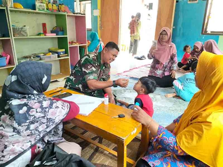Cegah Stunting,Babinsa Dampingi Kegiatan Posyandu 