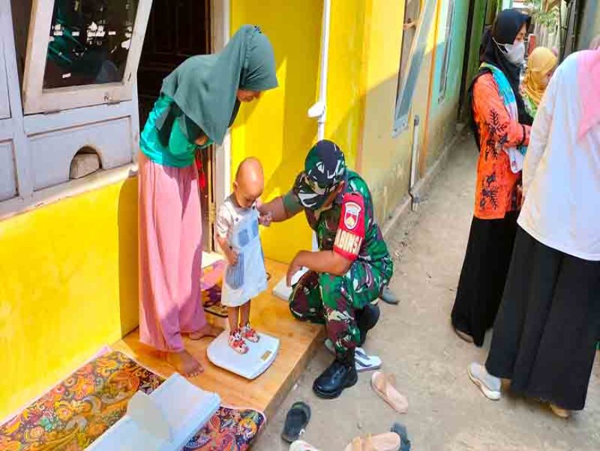 Wujudkan Balita Sehat Babinsa aktif dampingi Posyandu