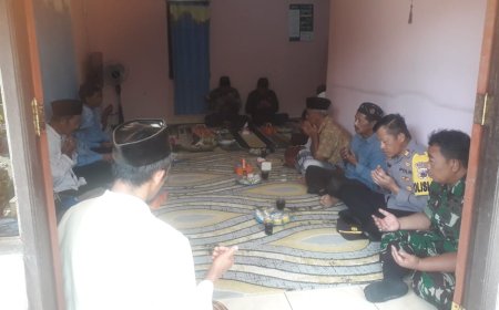 Babinsa Menghadiri Kegiatan Peletakan Batu Pertama di Pondok Pesantren