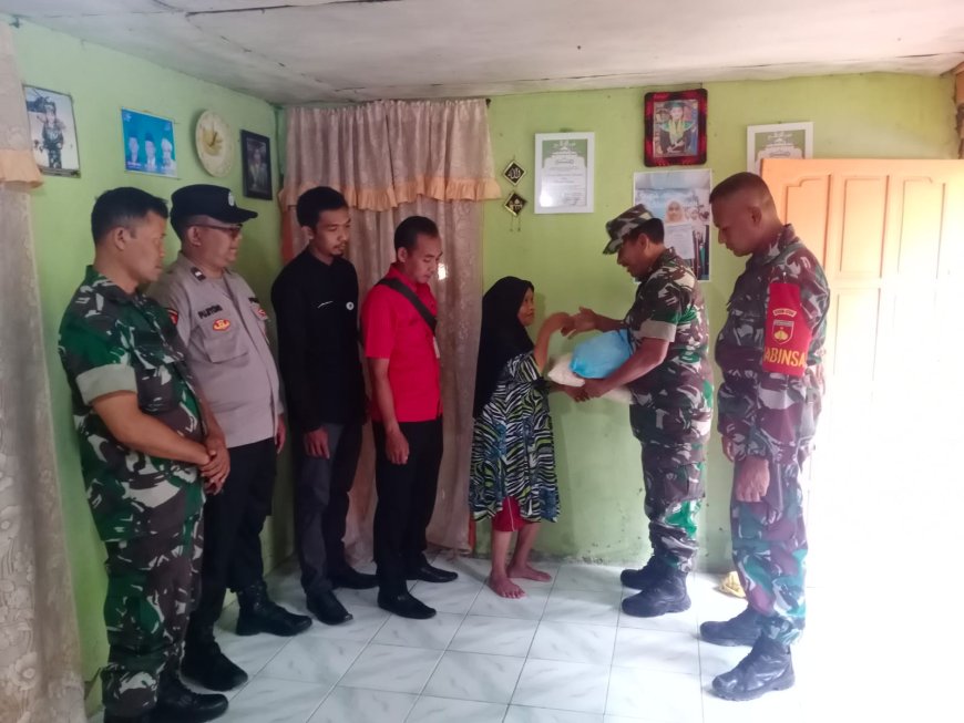 Babinsa dan Bhabinkamtibmas Bersatu dalam Baksos Pembagian Sembako