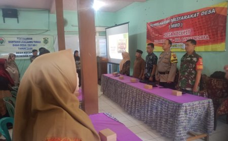 BABINSA KORAMIL 11/PUNGGELAN BESERTA BABINKAMTIBMAS HADIRI RAPAT MMD