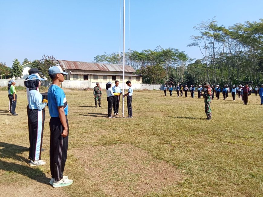 Babinsa Selalu Aktif Dalam Pelatihan Paskibra Tingkat Kecamatan