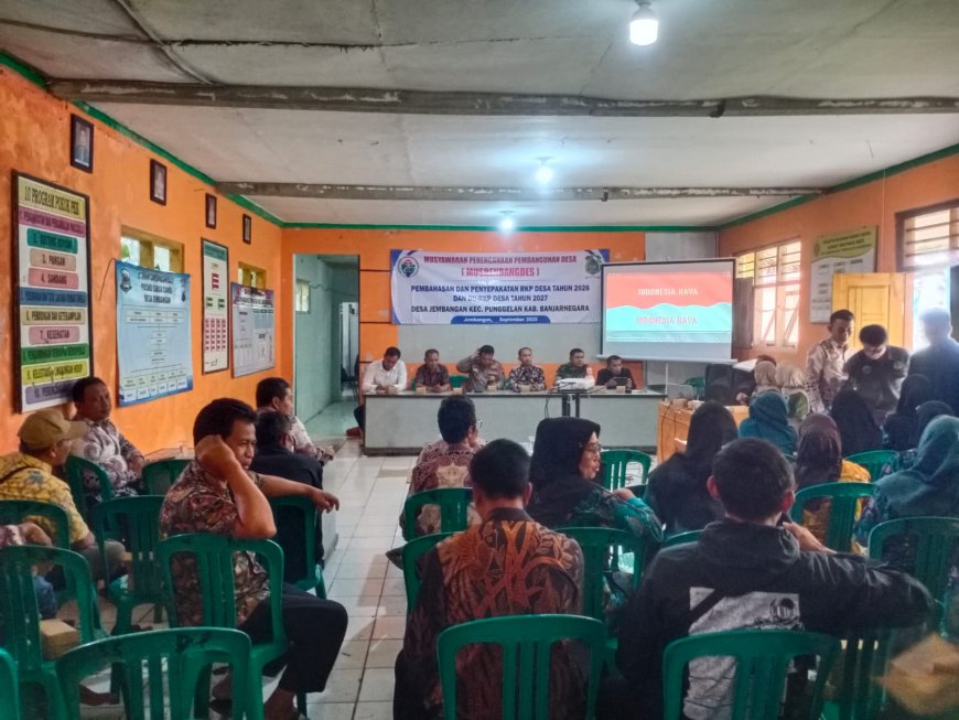 Babinsa Koramil 11/Punggelan Hadiri Kegiatan Musrenbang Desa Jembangan 