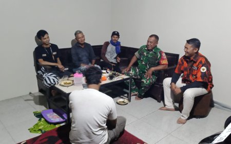 Babinsa Koramil 11/Punggelan Bersama Ormas Dan Warga Laksanakan Patroli Malam Hari 