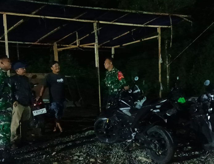 Koramil 11/Punggelan Laksanakan Patroli Siskamling Bersama Warga